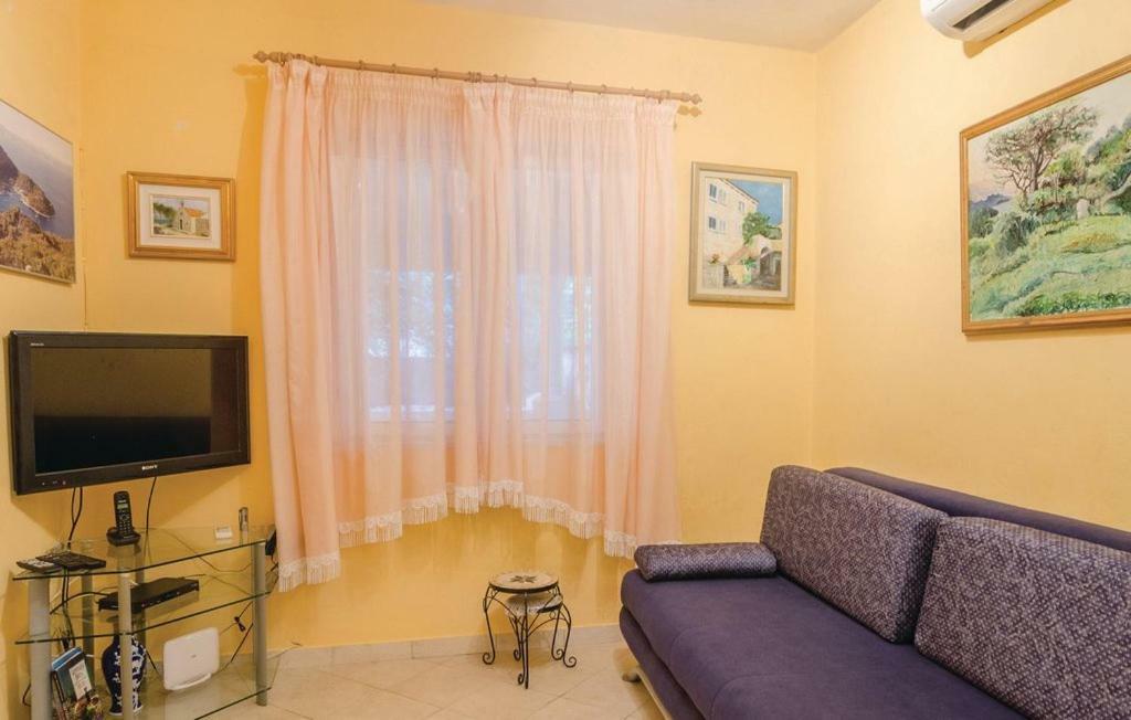 Okuklje Holiday Home Bagian luar foto