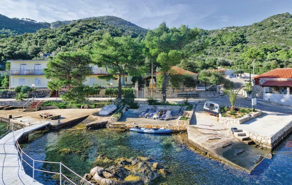 Okuklje Holiday Home Bagian luar foto